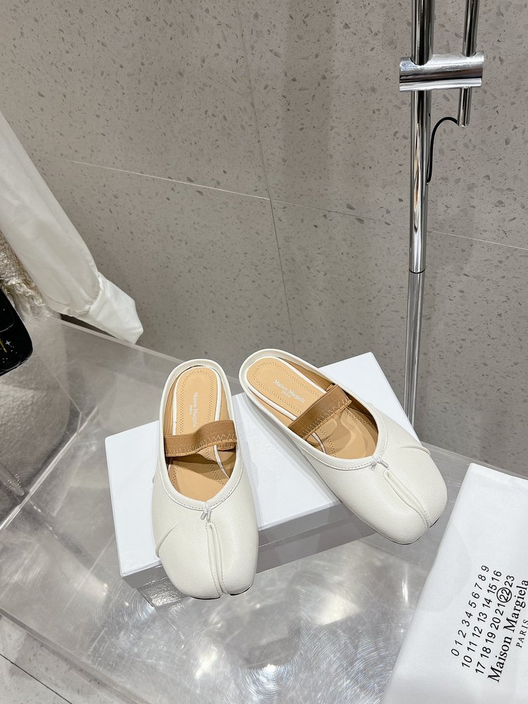 메종 마르지엘라 주름 분할 발레리나 슈즈 001-281382