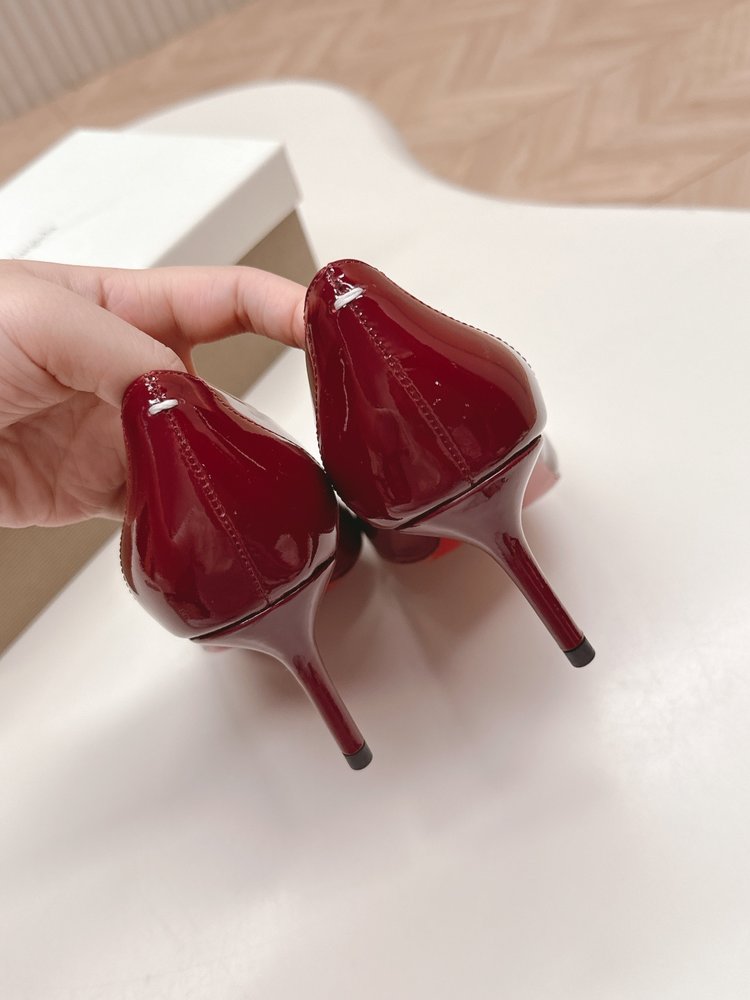 마르지엘라 CL 콜라보 발가락 분리 레드솔 하이힐 001-281389