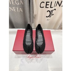 MM6 메종 마르지엘라 x CL 레드솔 스플릿 토우 메 001-281400