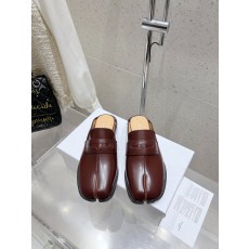 MM6 마르지엘라 클래식 발가락 반슬리퍼 001-281408