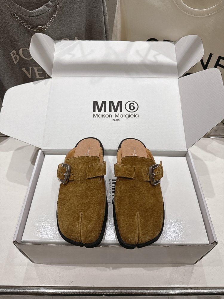 메종 마르지엘라 MM6 뉴 플랫 발가락분리 버켄 반슬리 001-281415