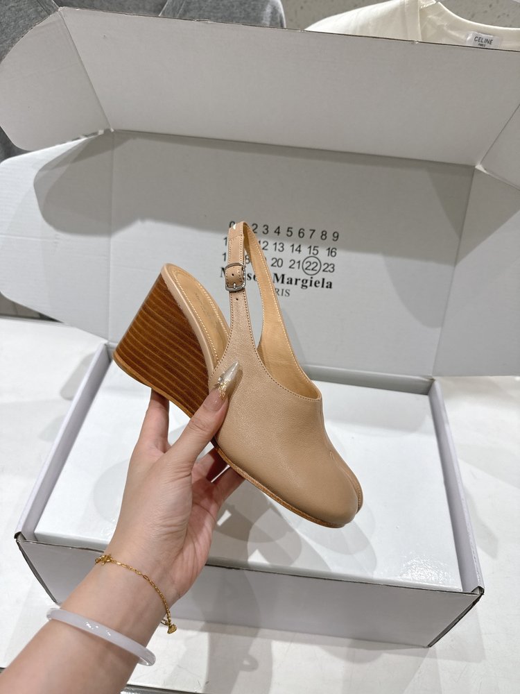 MM6 마르지엘라 하이힐 발가락 샌들 001-281417