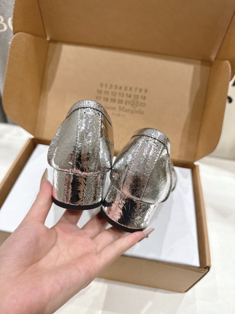 마르지엘라 MM6 발레리나 플랫슈즈 001-281433