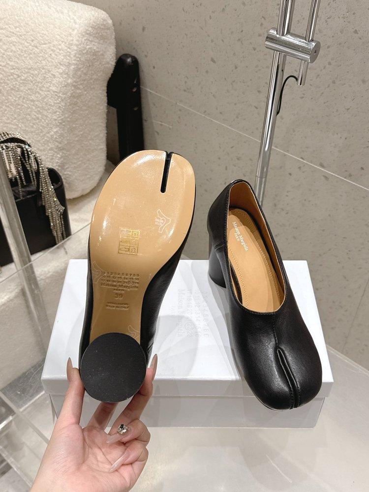 MM6 마르지엘라 빈티지 발가락 분할 하이힐 펌프스 001-281434