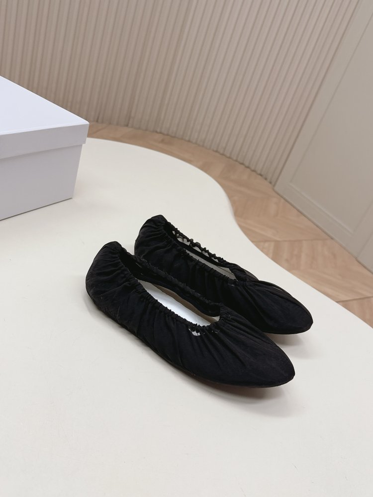 MM6 마르지엘라 주름 발레리나 플랫슈즈 001-281451