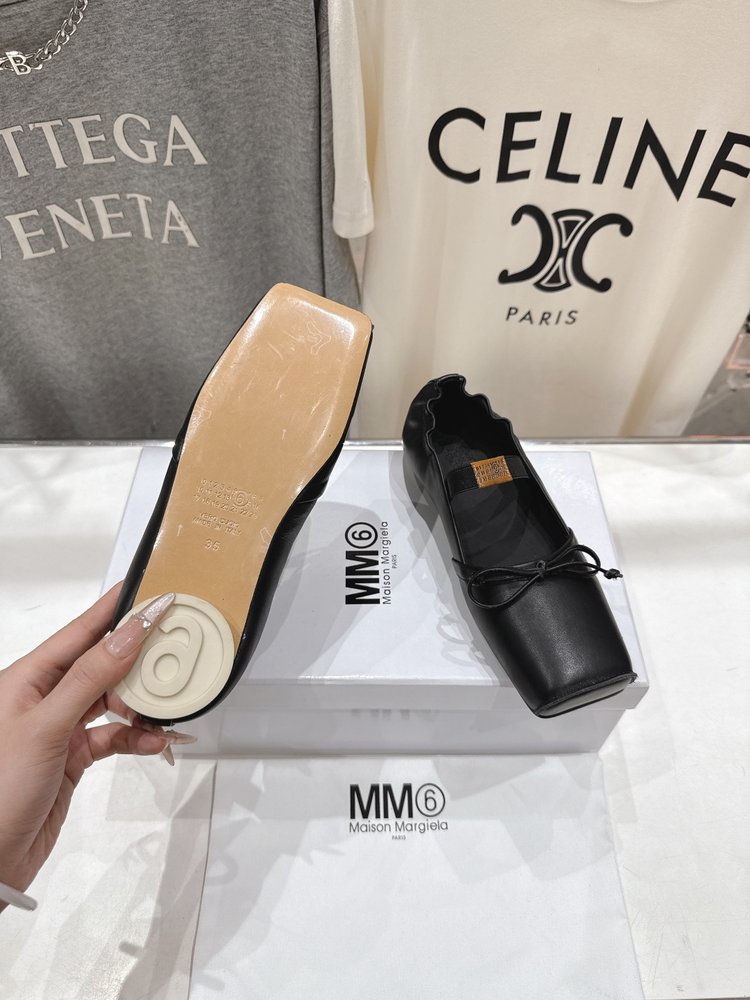 MM6 메종 마르지엘라 발레리나 플랫슈즈 001-281457