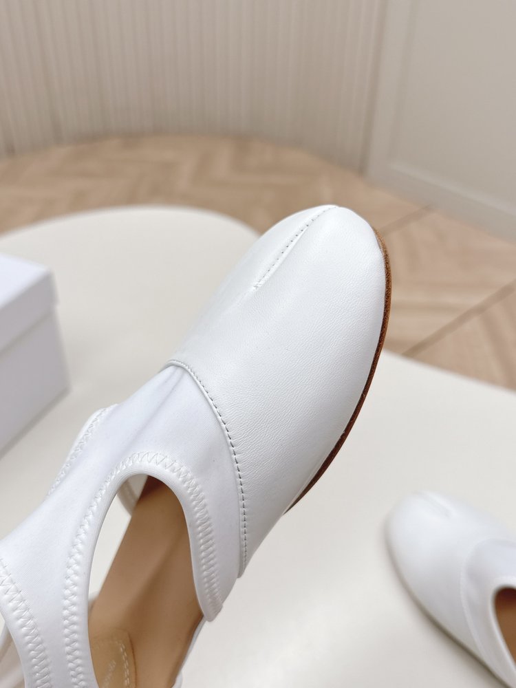 메종 마르지엘라 발가락 분리 중공 슈즈 001-281465