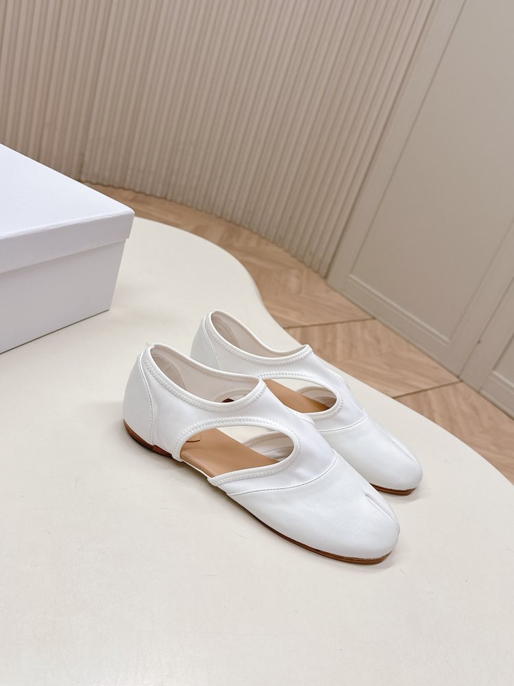 메종 마르지엘라 발가락 분리 중공 슈즈 001-281465