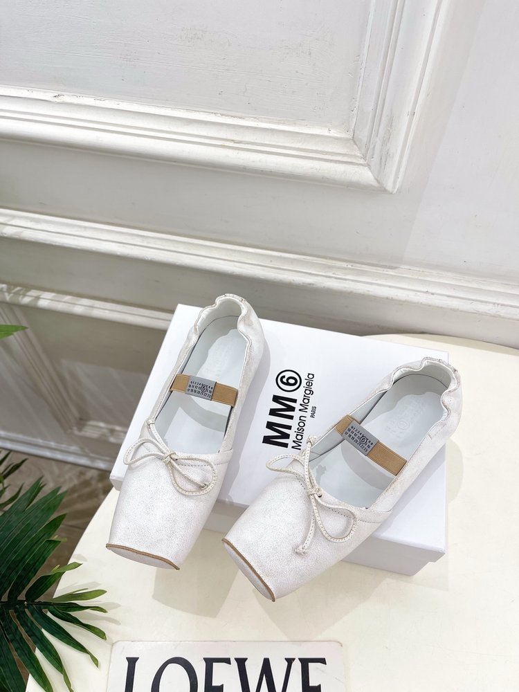 메종 마르지엘라 MM6 발레리나 플랫슈즈 001-281470