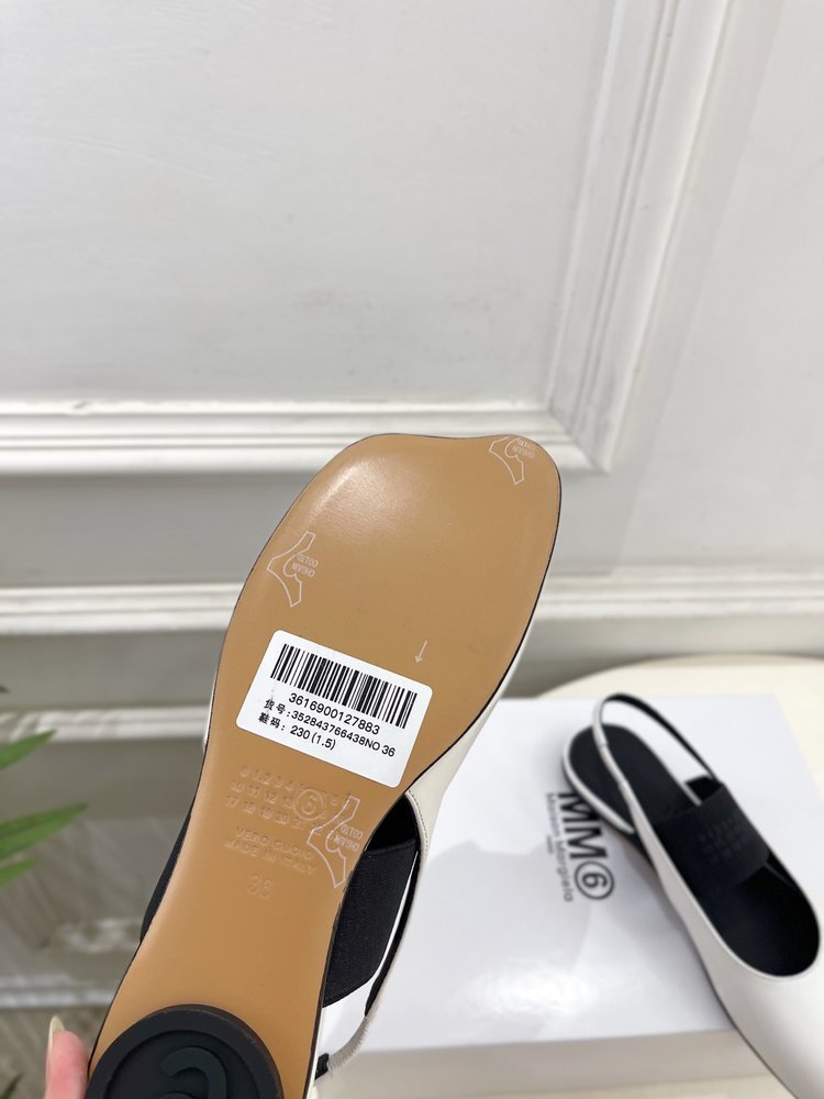 마르지엘라 레터링 스트랩 메리제인 플랫 샌들 001-281473