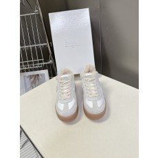 마지라 두꺼운 밑창 털 독일군 운동화 001-281480