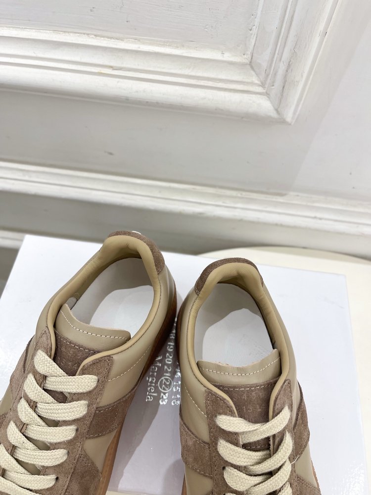 메종 마르지엘라 두꺼운 밑창 레이스업 독일군 운동화 001-281499