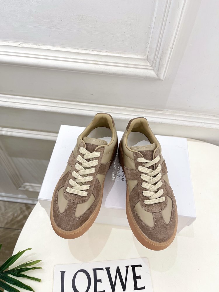 메종 마르지엘라 두꺼운 밑창 레이스업 독일군 운동화 001-281499