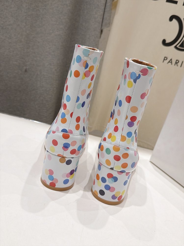 MM6 마르지엘라 발가락 분리 하이힐 숏부츠 001-281513