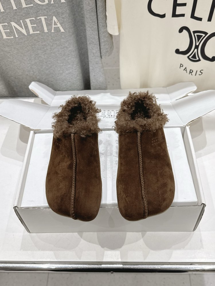 메종 마르지엘라 MM6 털 반슬리퍼 001-281539