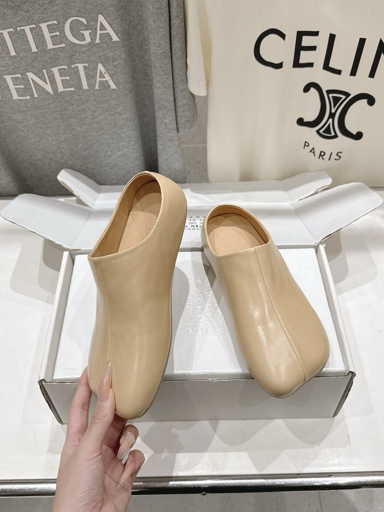 메종 마르지엘라 반슬리퍼 로퍼 001-281546