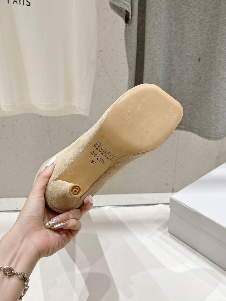 MM6 메종 마르지엘라 하이힐 롱부츠 001-281555