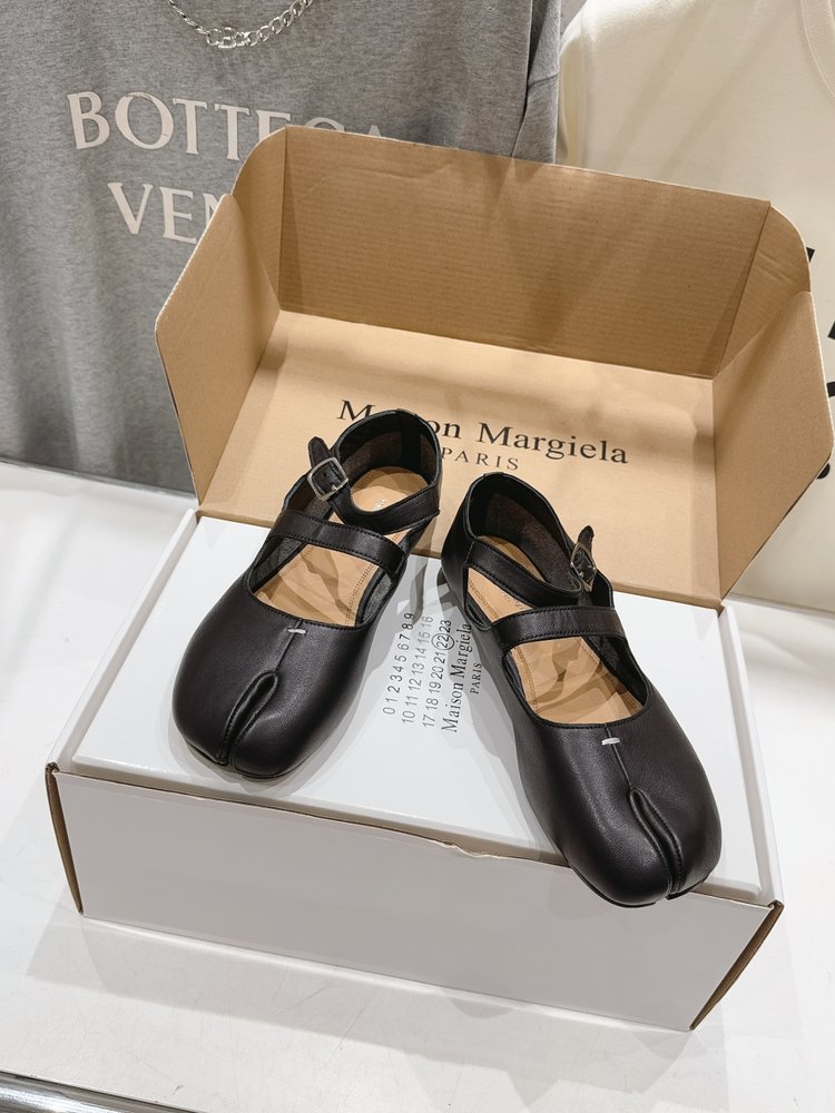 마르지엘라 MM6 메리제인 발레리나 플랫슈즈 001-281558