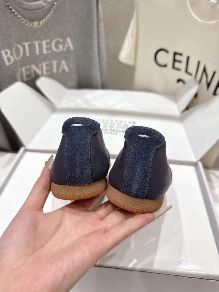 메종 마르지라 MM6 독일군 스니커즈 001-281565