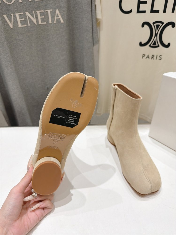 하이버전 마르지엘라 MM6 발가락 분할 부츠 하이힐 숏 001-281603