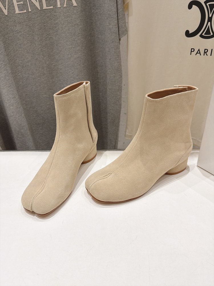 하이버전 마르지엘라 MM6 발가락 분할 부츠 하이힐 숏 001-281603