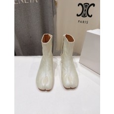MM6 마르지엘라 하이버전 스플릿 토 숏부츠 001-281612