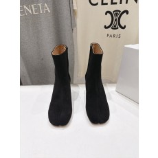 고급 버전 마르지엘라 MM6 포인트토 숏부츠 001-281621