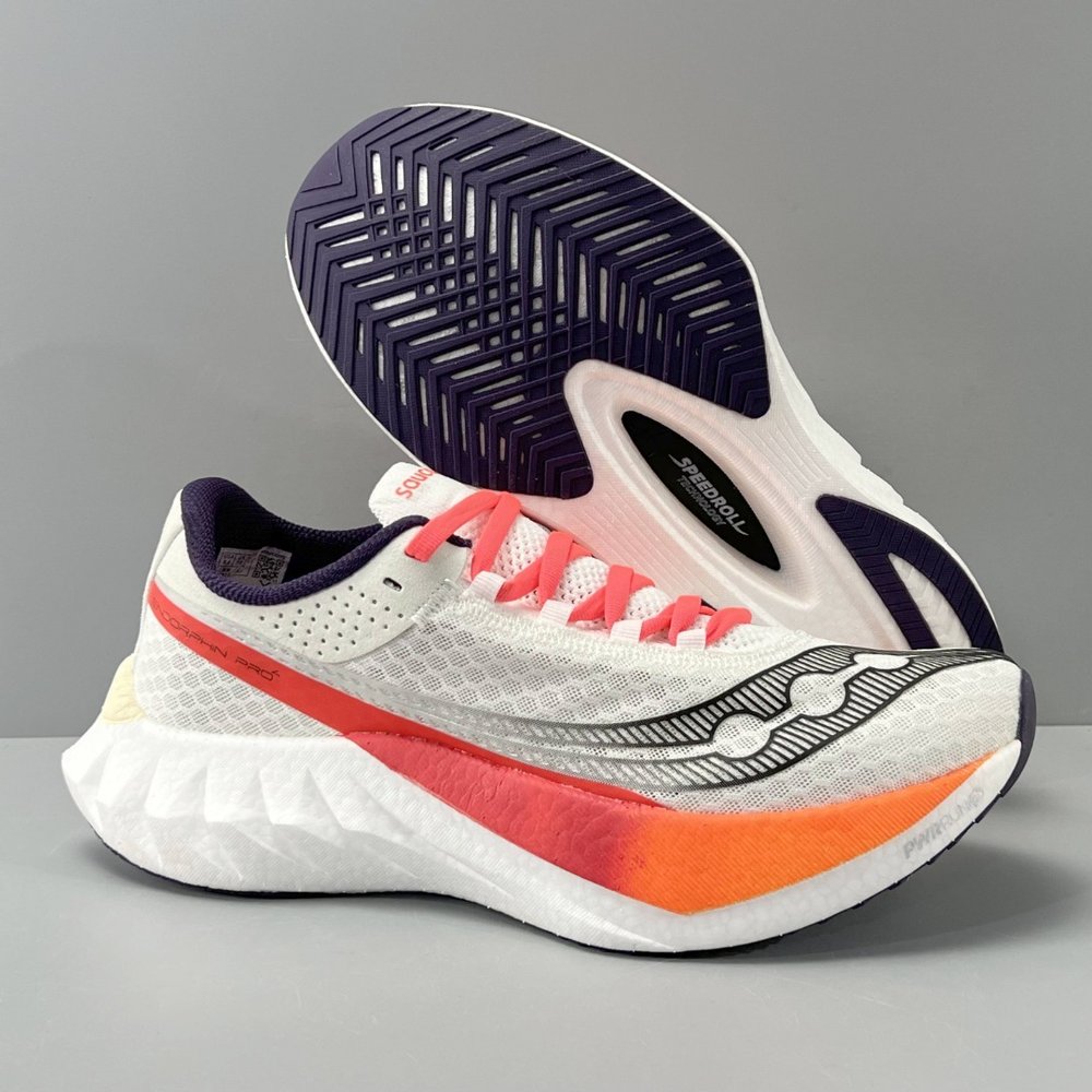Saucony Endorphin Pro 4 TX 버전 001-281661