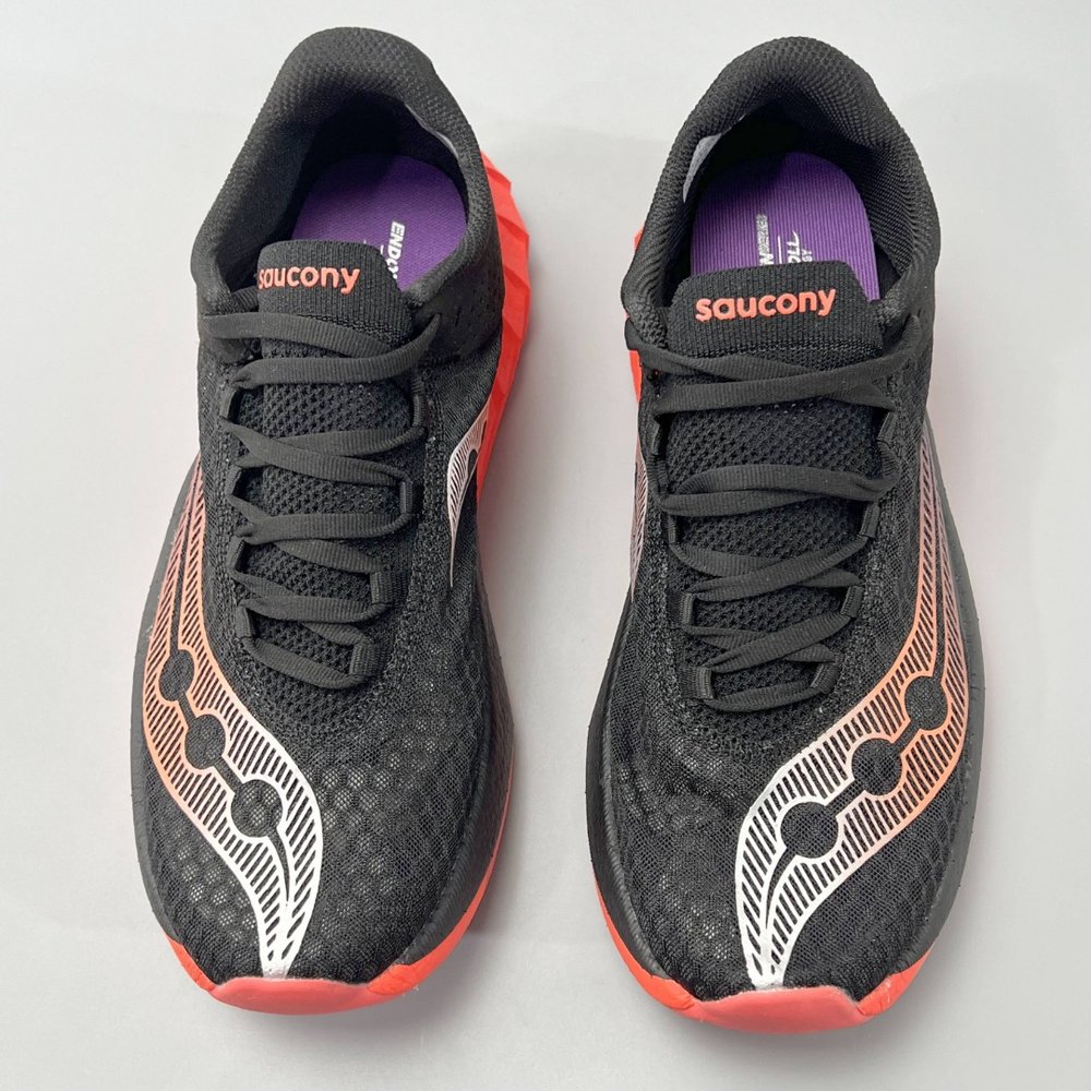Saucony Endorphin Pro 4 카본 런닝화 001-281674