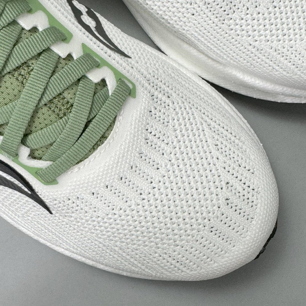 Saucony Triumph 21 LG 버전 흰색/초록 001-281695