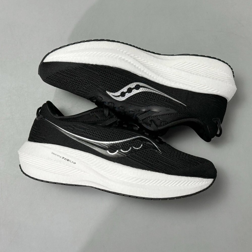 Saucony Triumph 21 LG 버전 러닝화 001-281696