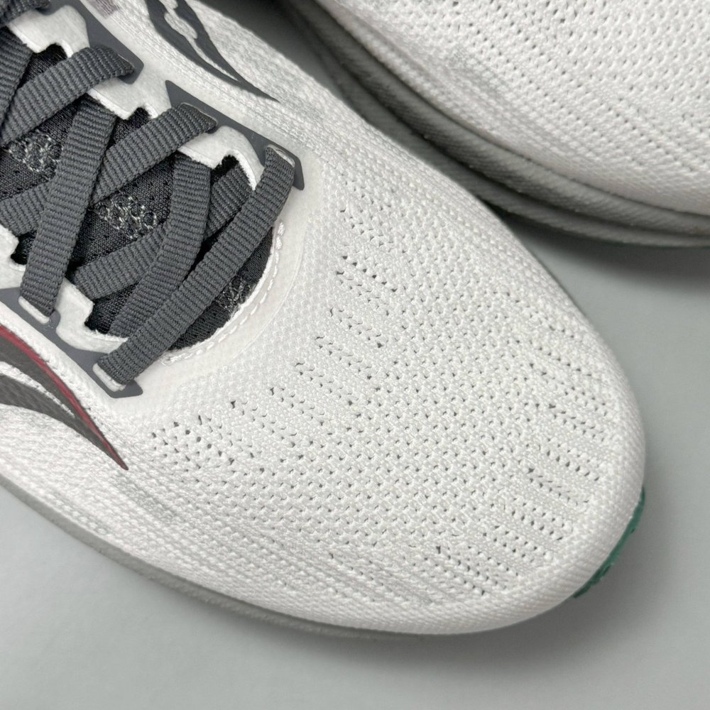 Saucony Triumph 21 LG버전 러닝화 001-281697