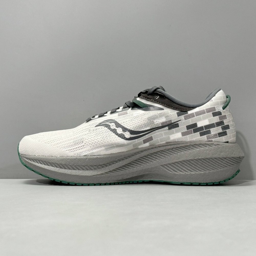 Saucony Triumph 21 LG버전 러닝화 001-281697