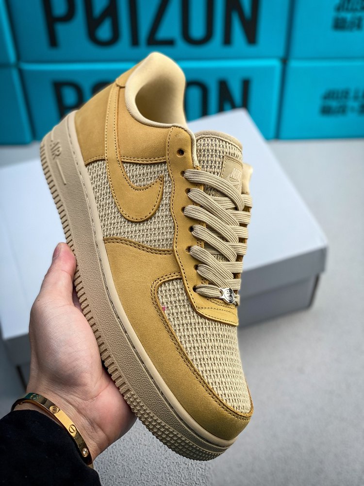 정품 버전 Nike Air Force 1 로우탑 스니커 001-281821