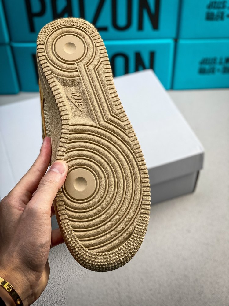 정품 버전 Nike Air Force 1 로우탑 스니커 001-281821