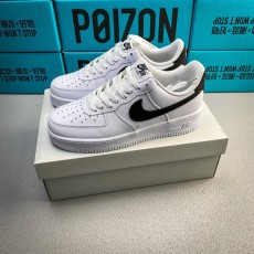 no1판 가죽 Nike Air Force 1 로우 클래 001-281833