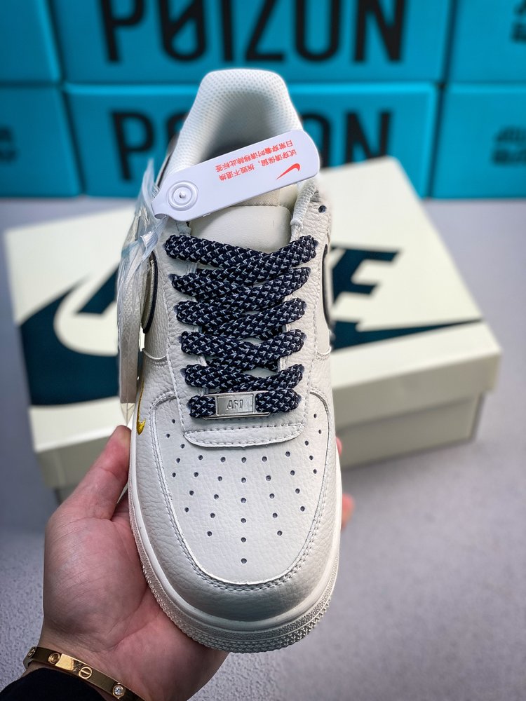 컴퍼니급 Nike Air Force 1 로우 운동화 001-281837