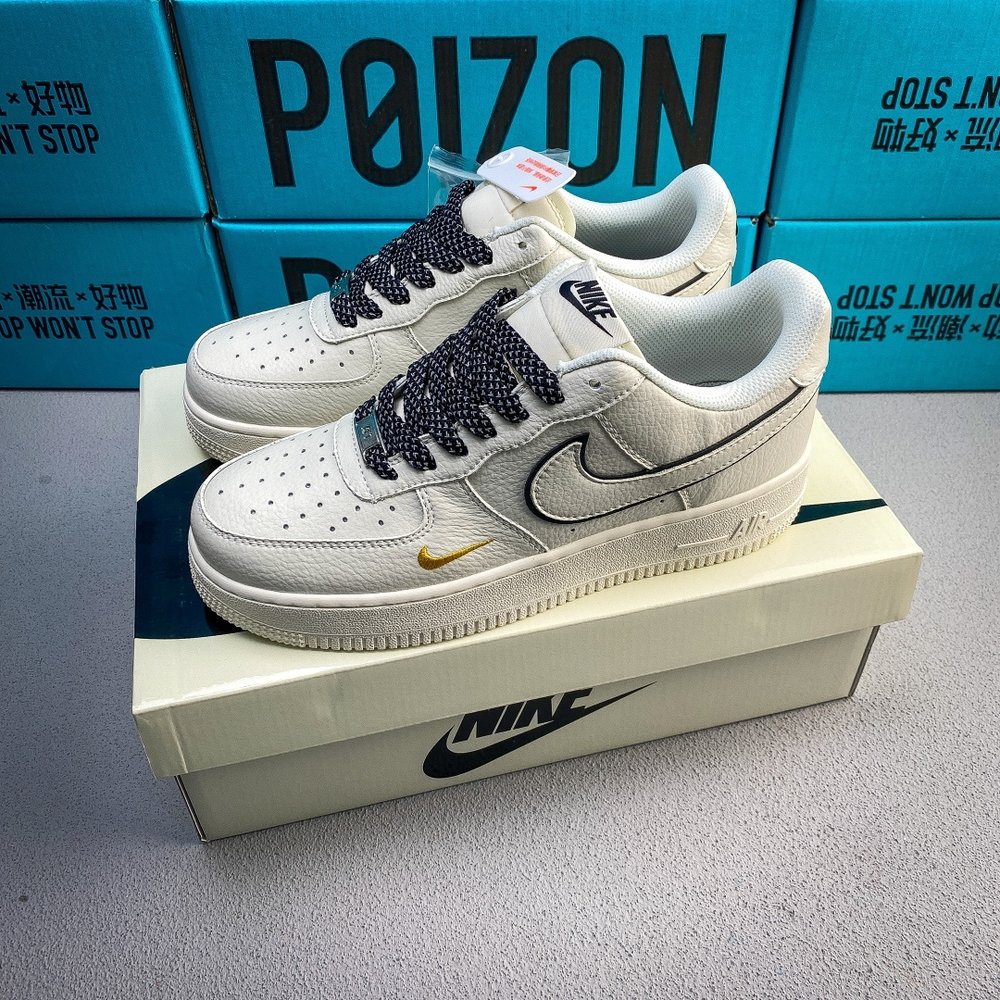 컴퍼니급 Nike Air Force 1 로우 운동화 001-281837