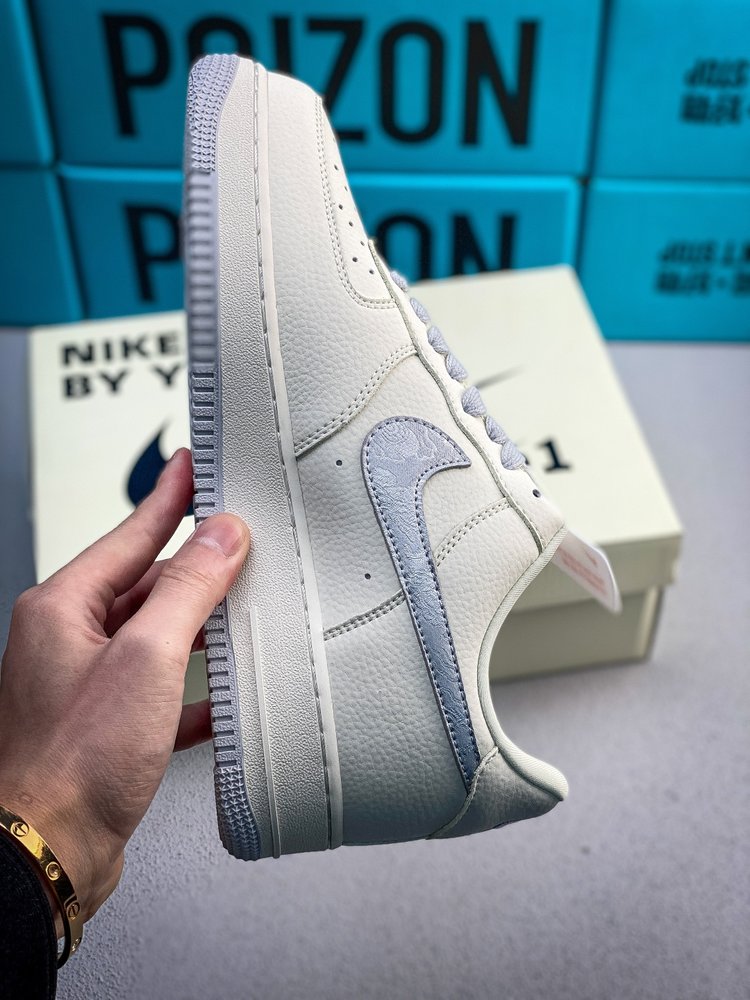 Nike Air Force 1 로우 컬래버레이션 스니커 001-281840