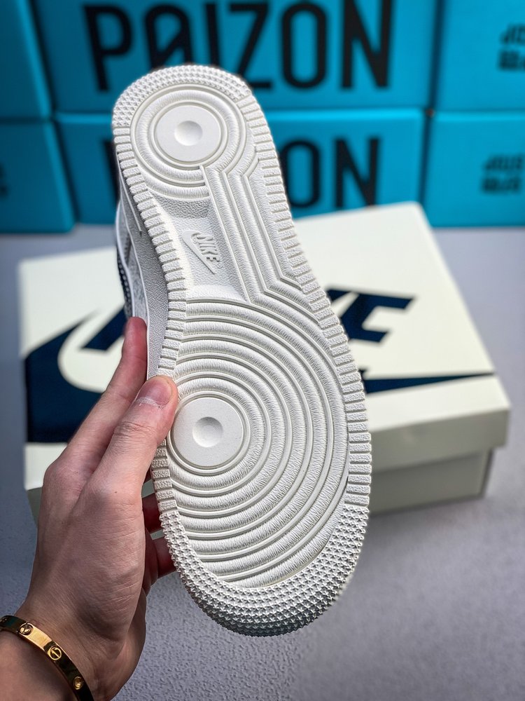 컴퍼니급 Nike Air Force 1 로우 운동화 001-281842