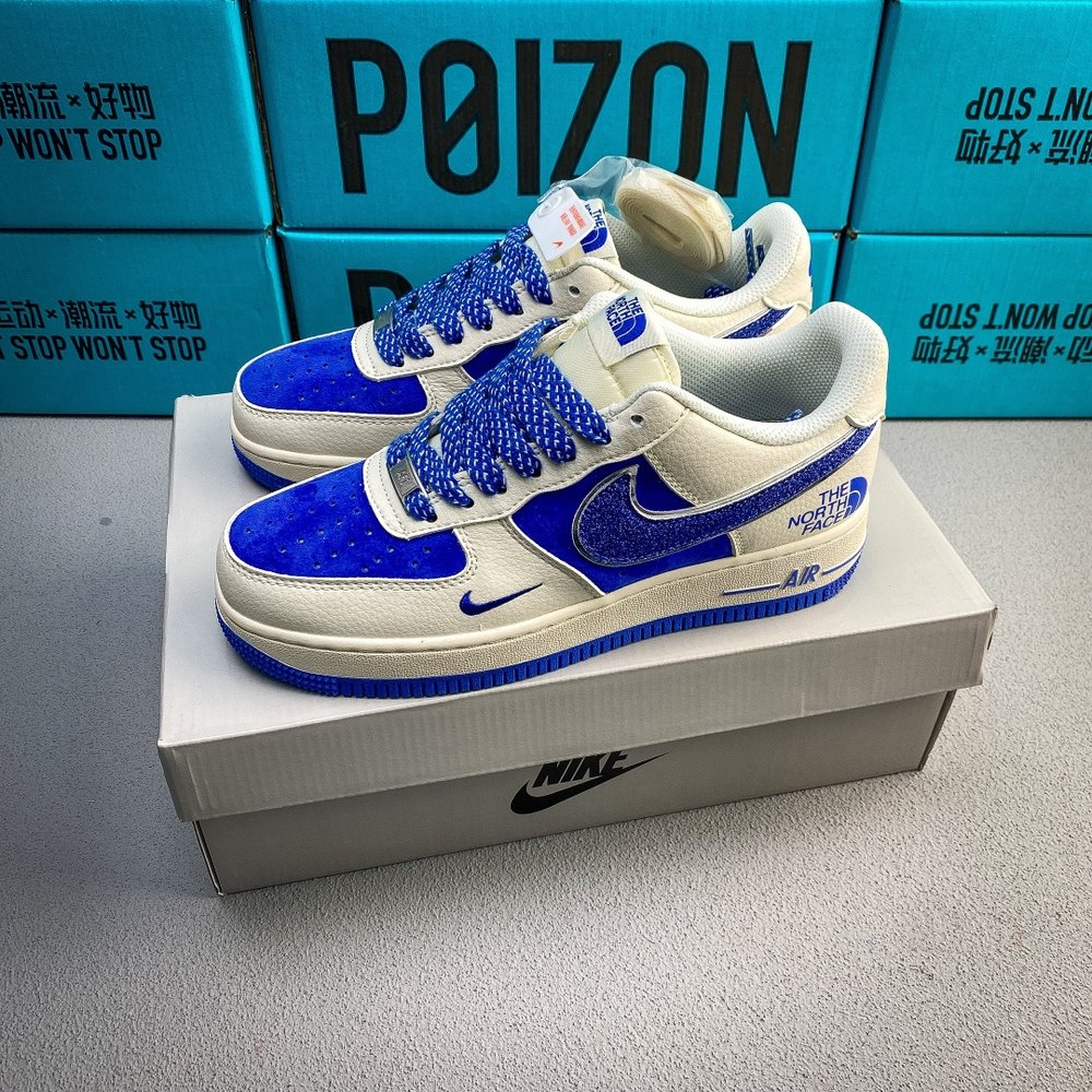 업체급 NIKE 에어포스 1 '07 로우 노스페이스 콜 001-281846
