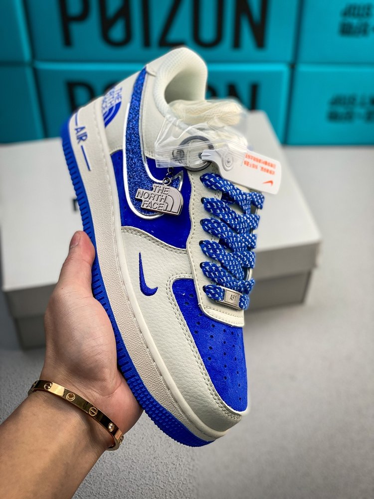 업체급 NIKE 에어포스 1 '07 로우 노스페이스 콜 001-281846