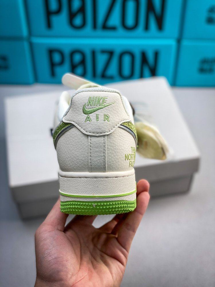 NIKE Air Force 1 '07 Low 노스페이스 001-281847