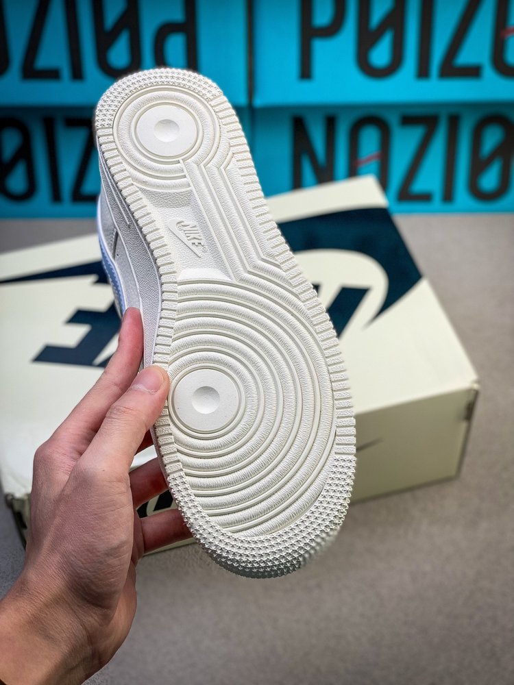 C버전 Nike Air Force 1 로우 스니커즈 001-281872