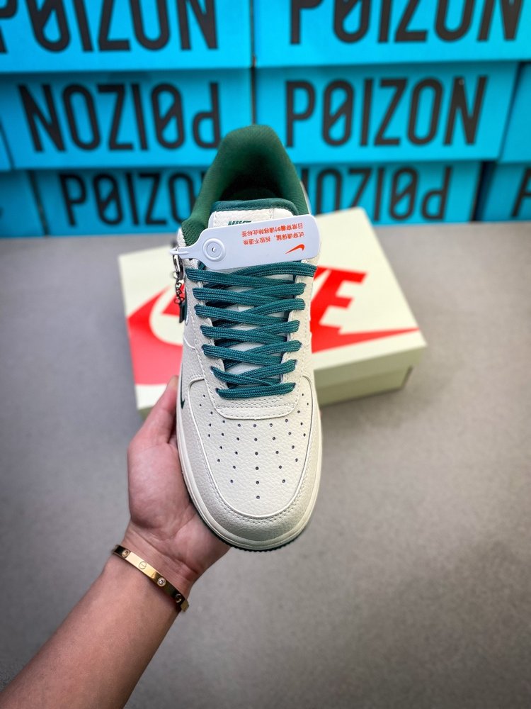 프리미엄 Nike AF1 x NOCTA 그린 빈티지 001-281879