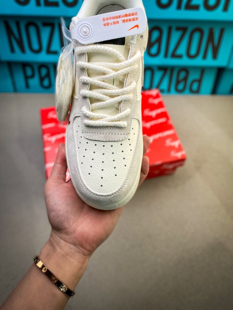 커스텀 에디션 Nike Air Force 1 로우 캐주얼 001-281885