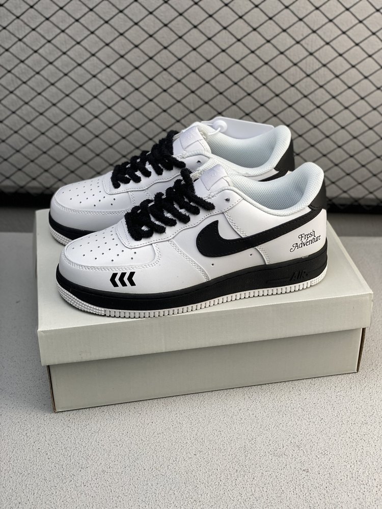 Nike Air Force 1 로우 07 스니커즈 001-281894