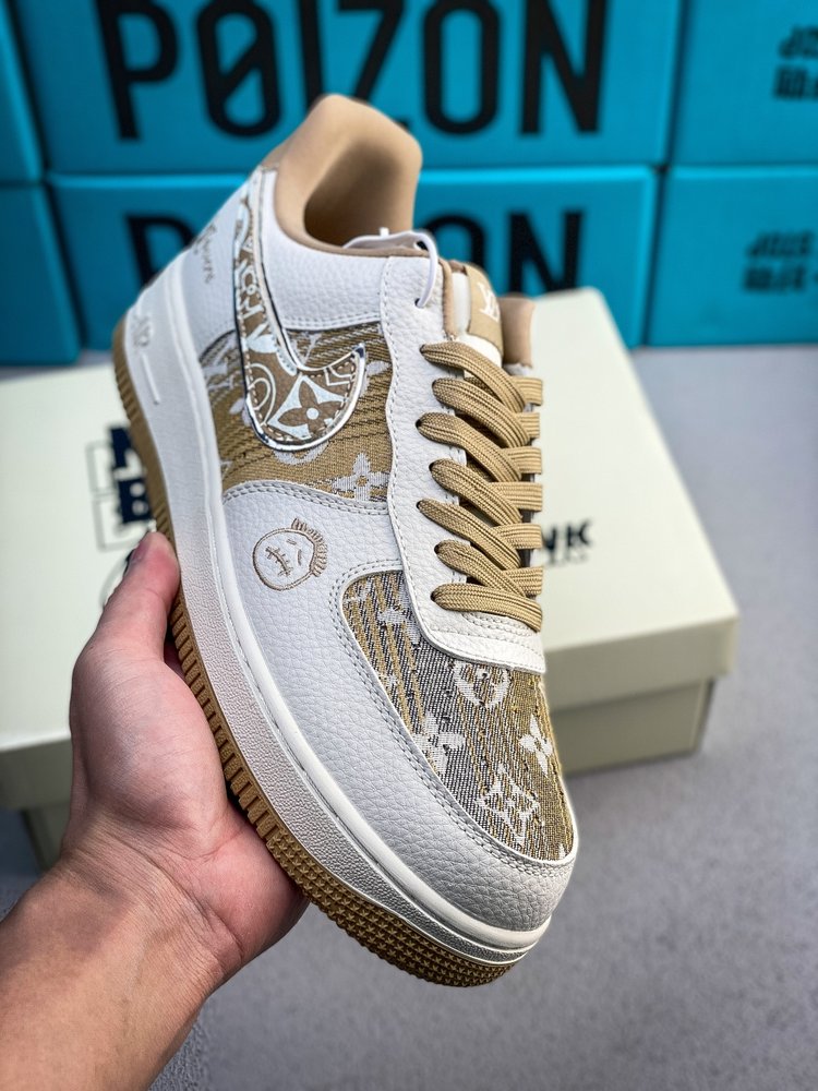 Nike Air Force 1 로우 캐주얼 스니커즈 ( 001-281914
