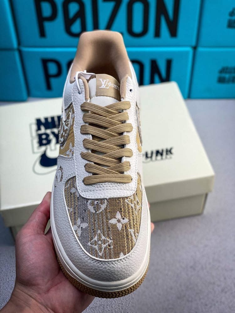 Nike Air Force 1 로우 캐주얼 스니커즈 ( 001-281914