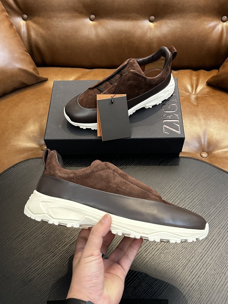 ZEGNA 남성 스웨이드 트리플스티치 럭셔리 캐주얼화 001-282138